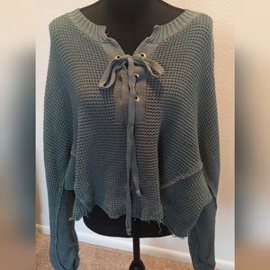 NWOT Petal Roz Oversized Cropped Sweater, size large